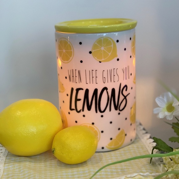 Scentsy Accents Scentsy When Life Gives You Lemons Warmer Poshmark